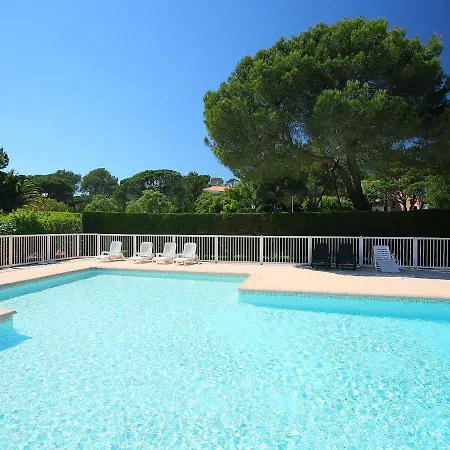 Le Green.6 Saint-Raphael (Var)